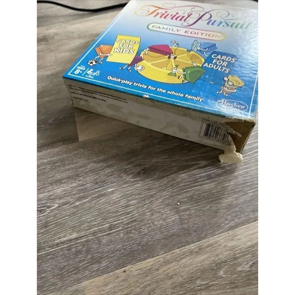 Trivial Pursuit Family Edition game - Picture 7 of 10